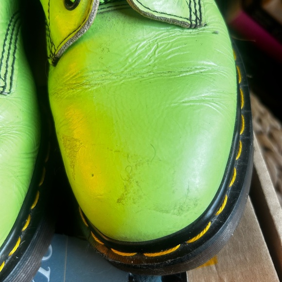 Vintage Dr. Martens Green Wet Look Boots - Picture 4 of 8